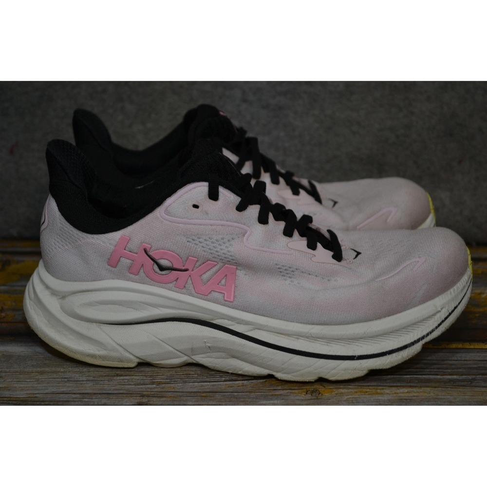 Hoka One One Clifton 10 Wide Shoes Womens 9 D Pink Running Sneakers 1162050 CTNS